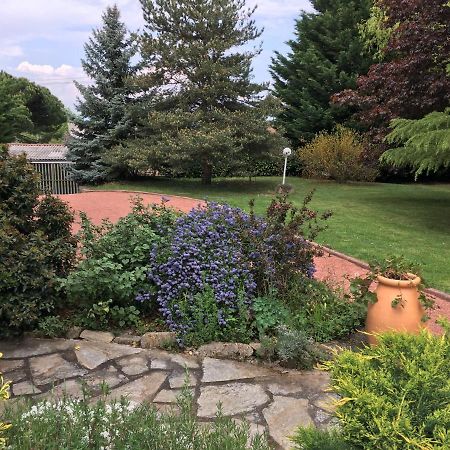 Erable Pourpre Bed & Breakfast Saint-Georges-Haute-Ville Bagian luar foto